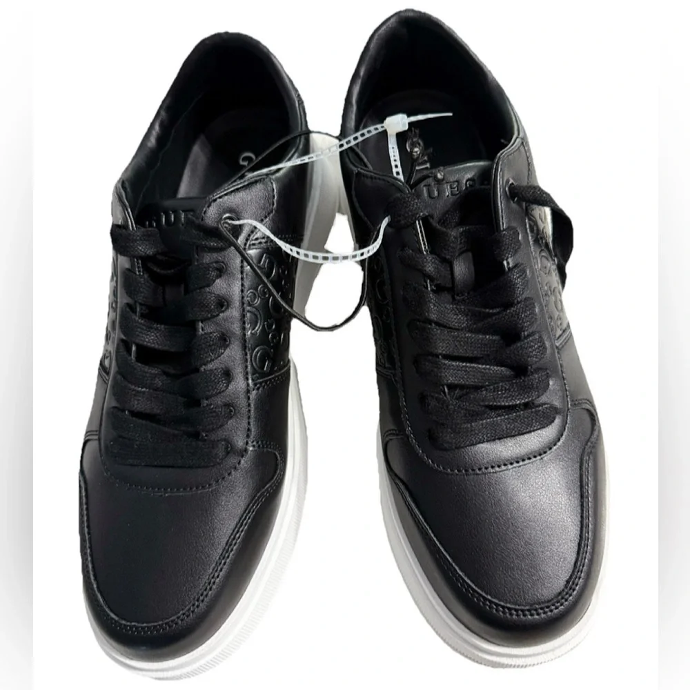 Guess brand new